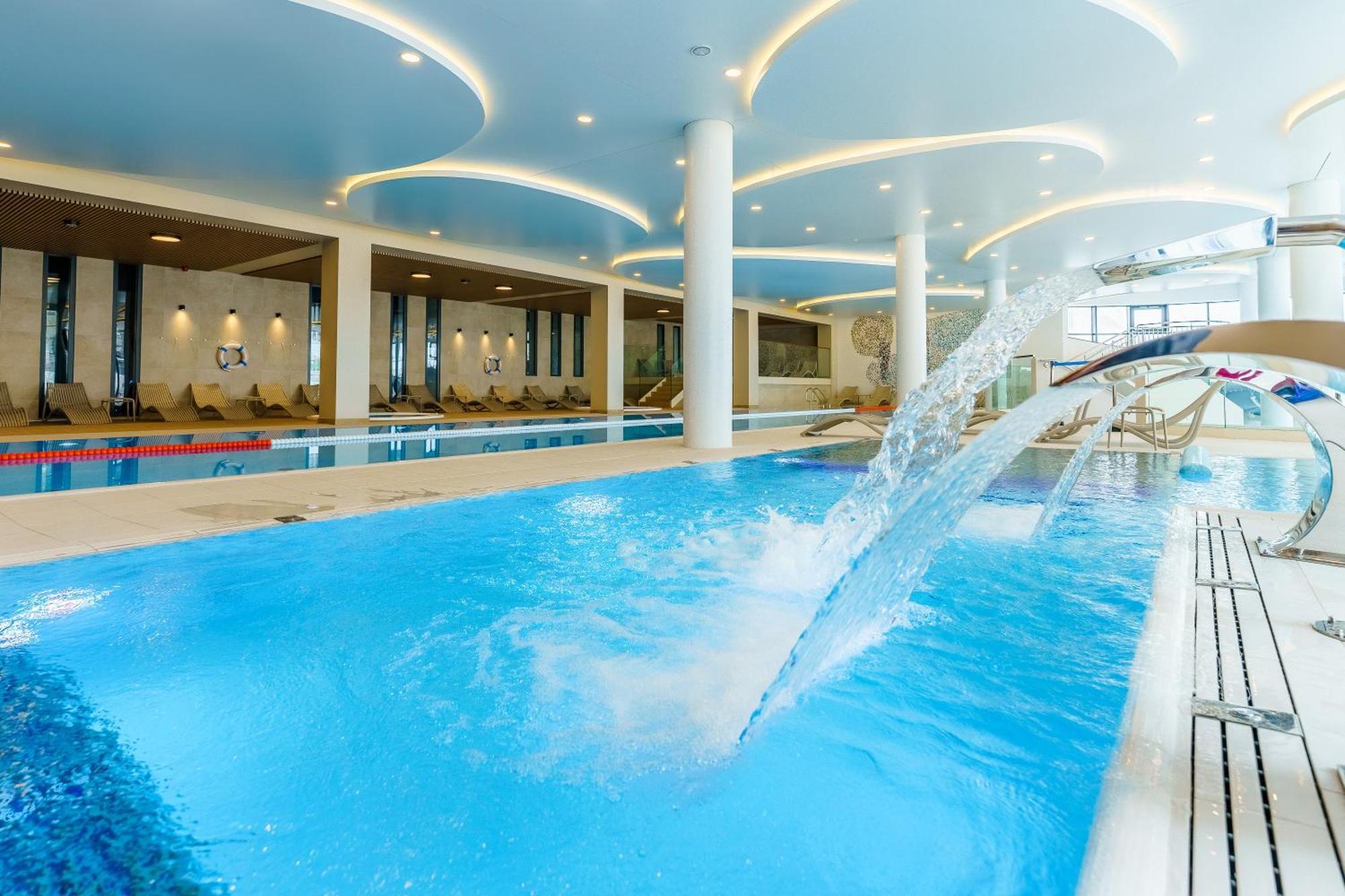 Apartament Z Basenem Polanki Aqua D306 코워브제크 외부 사진