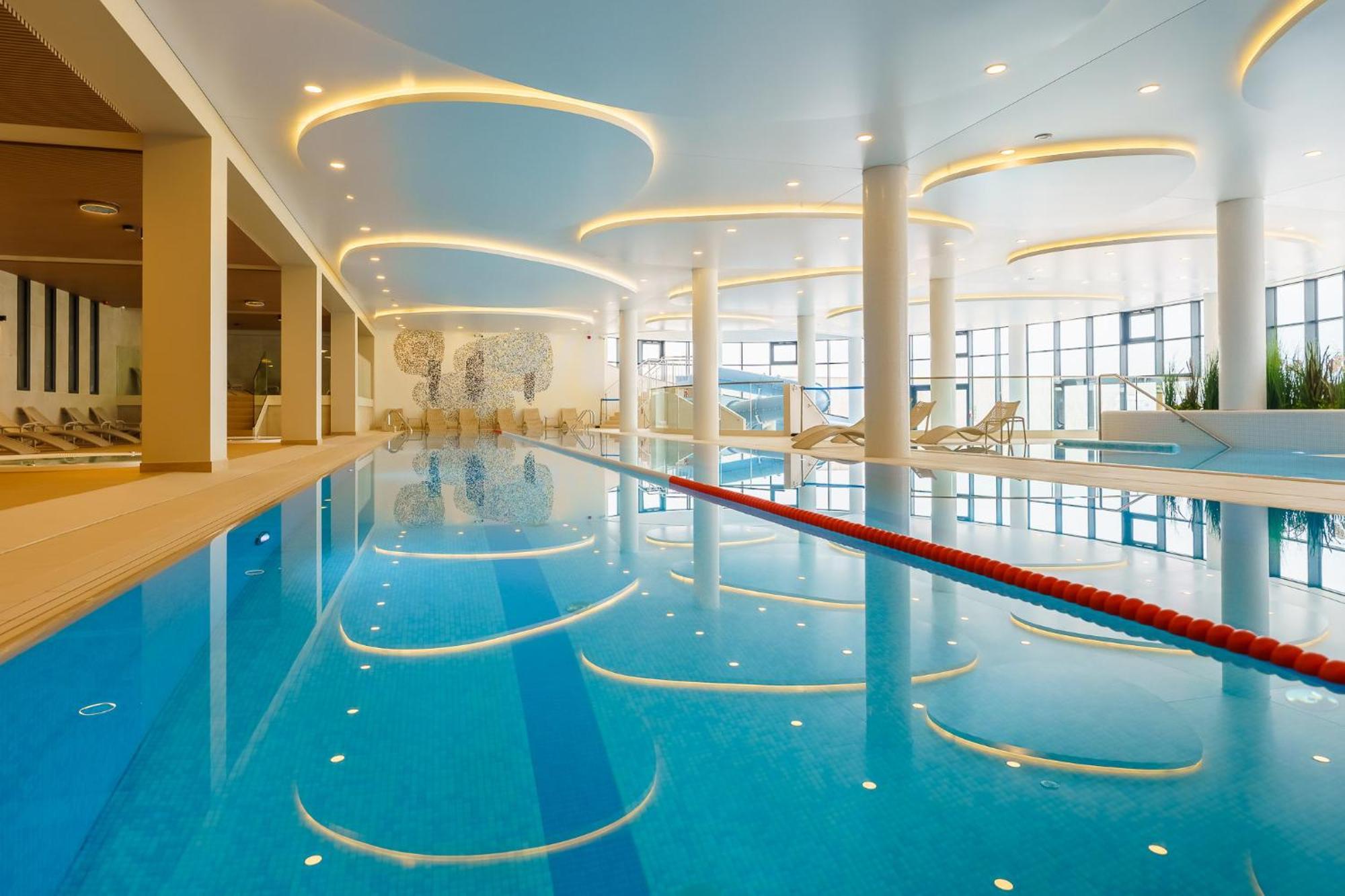 Apartament Z Basenem Polanki Aqua D306 코워브제크 외부 사진