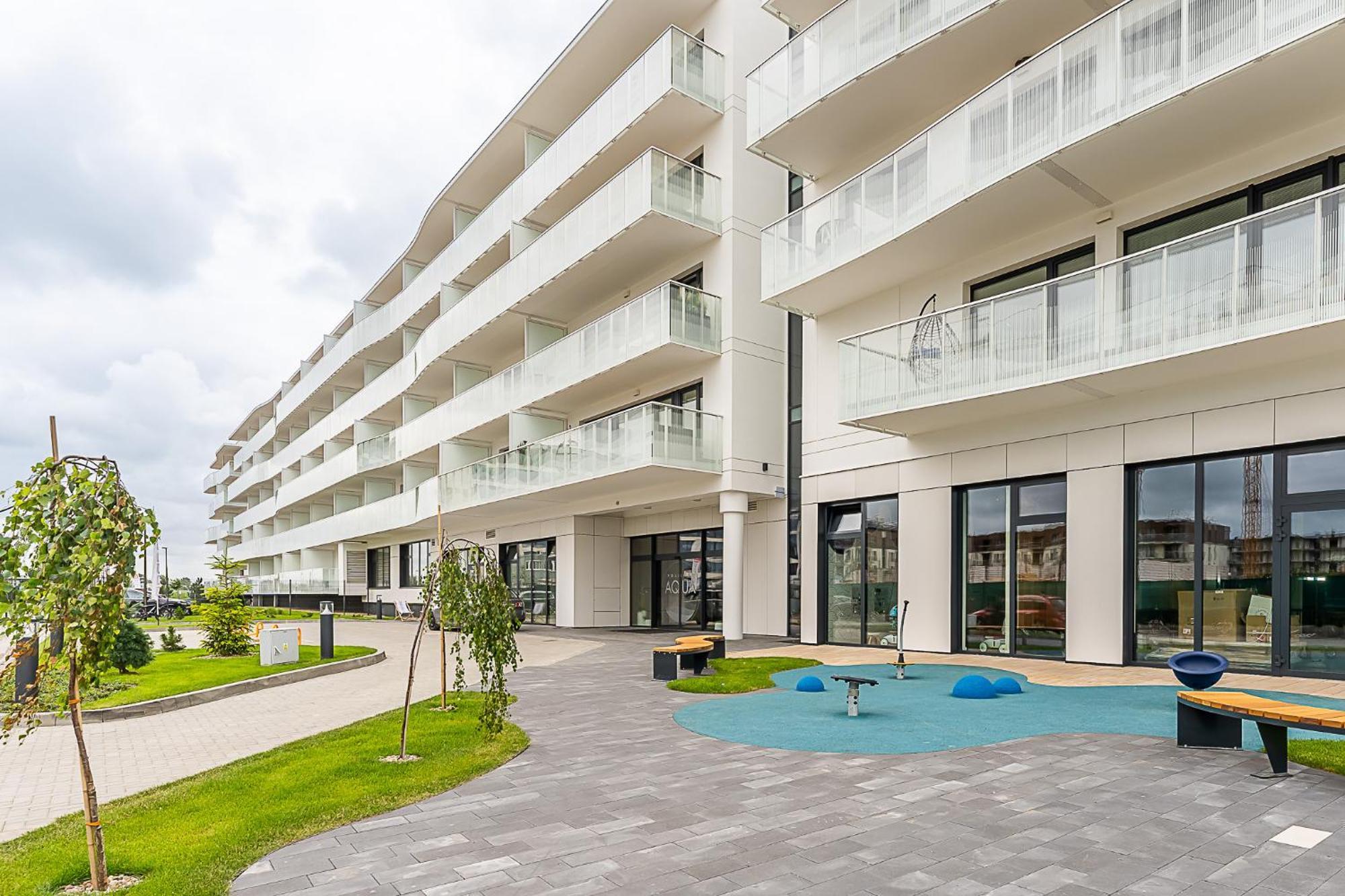 Apartament Z Basenem Polanki Aqua D306 코워브제크 외부 사진